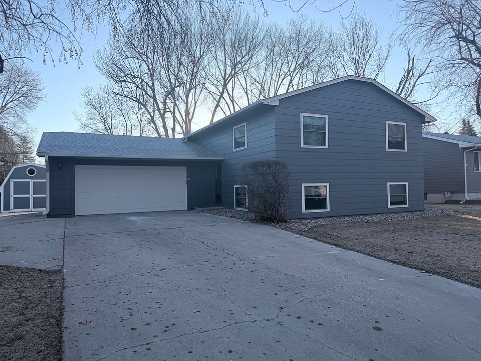 1st image of 3004 S Greenwood Ave