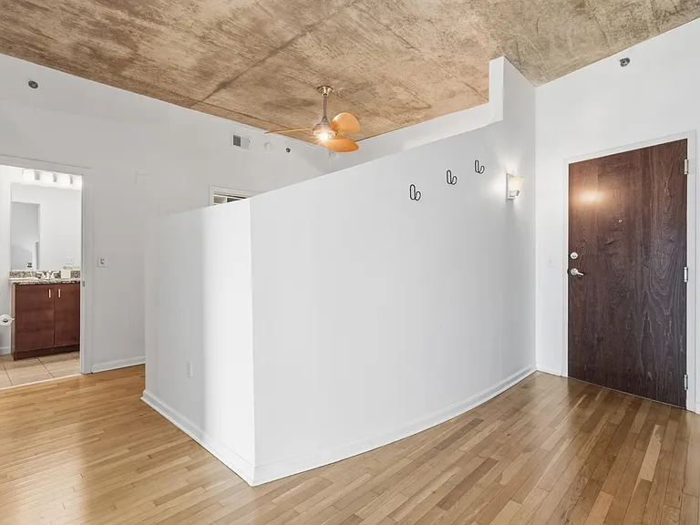 415 Church St #1306 — Photo 7