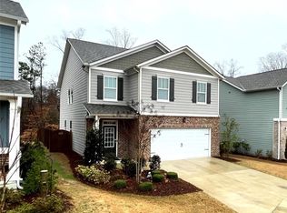 6777 Star Gaze Ct, Flowery Branch, GA 30542