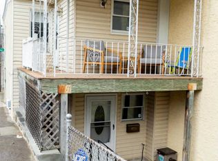 4571 Boone St, Philadelphia, PA 19128