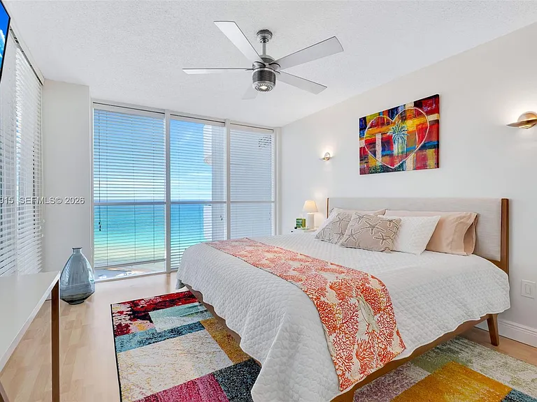6301 Collins Ave #1708 — Photo 31
