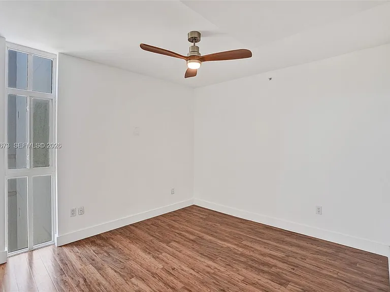 9725 NW 52nd St #406 — Photo 15