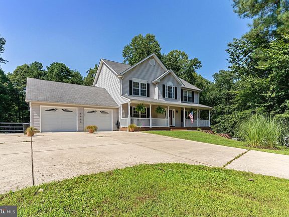 3rd image of 5900 Weaver Ct