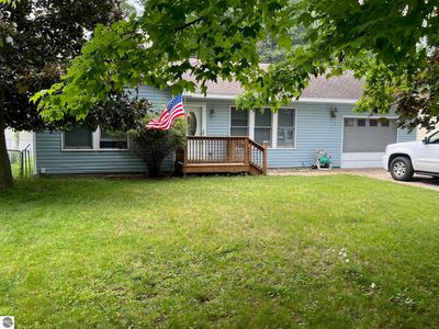608 Wadsworth St, East Tawas, MI, 48730