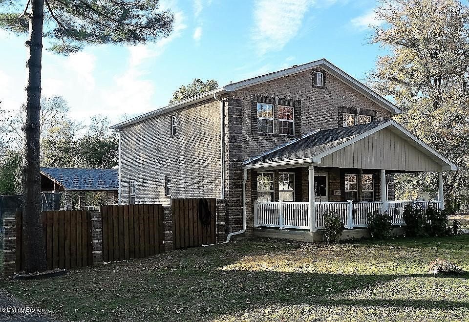 206 Plaza 01