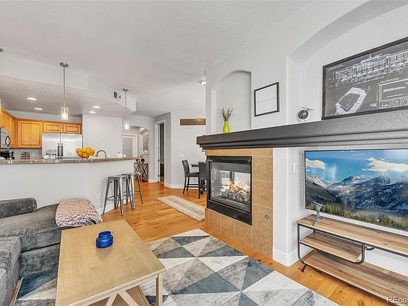 5th image of 1735 N Ogden Street #205