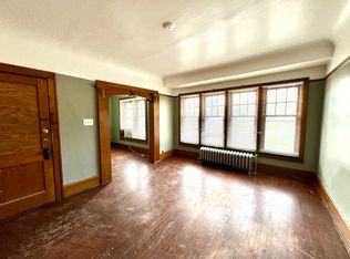 2403 S Bennett Ave #2403A, Milwaukee, WI 53207