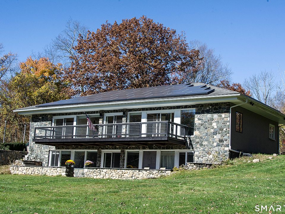 1st image of 60 Walker Brook Road North