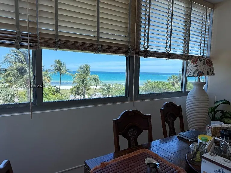 5055 Collins Ave #4C — Photo 8