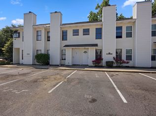 205 Pine Shadow Dr, Goose Creek, SC 29445