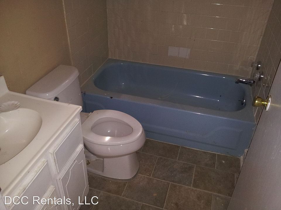 2nd image of 1178 N Evergreen St APT 4