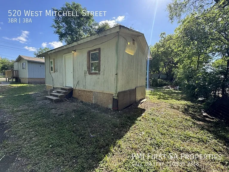 520 W Mitchell St — Photo 17