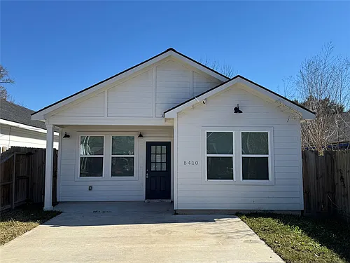 8410 Sandra St Photo 1