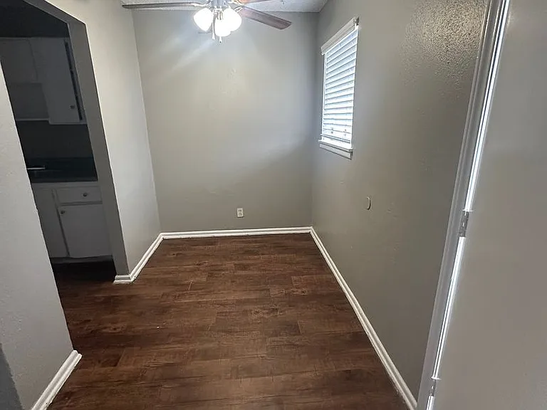6917 Basilwood Dr — Photo 3