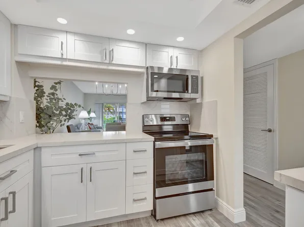 9872 Marina Boulevard #1428, Boca Raton, FL 33428