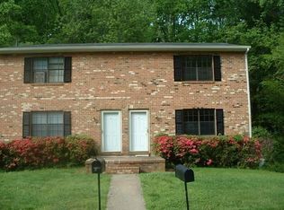 704 Rock Creek Rd #B, Charlottesville, VA 22903