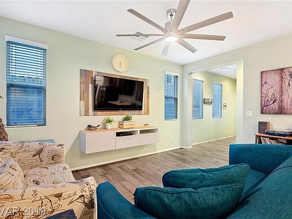 3rd image of 8069 Satin Carnation Ln