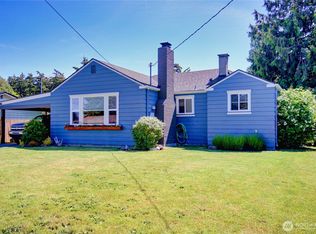 348 NE Harvest Drive, Oak Harbor, WA 98277