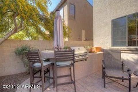 3rd image of 2387 W Dusty Wren Dr