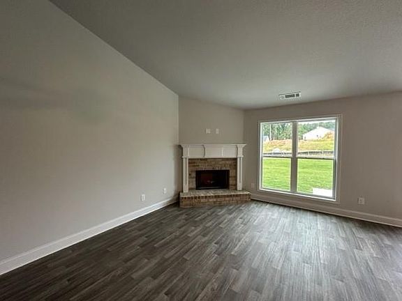 4th image of 91 Suwannee Way