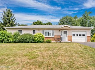4 Verdi Blvd, Latham, NY 12110