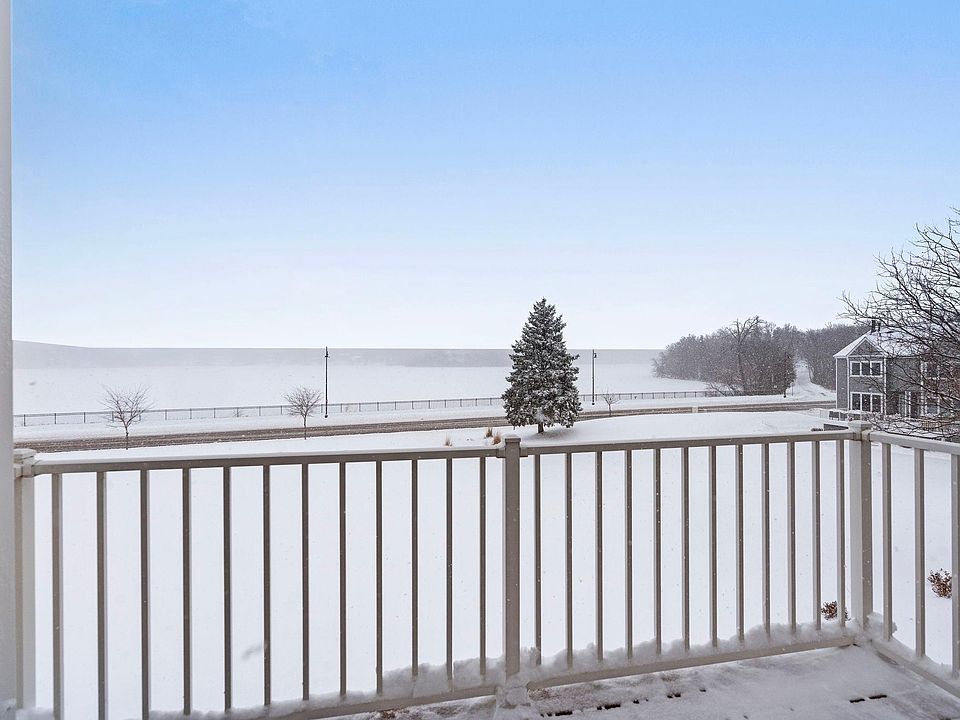 1st image of 1595 W Wayzata Blvd APT F