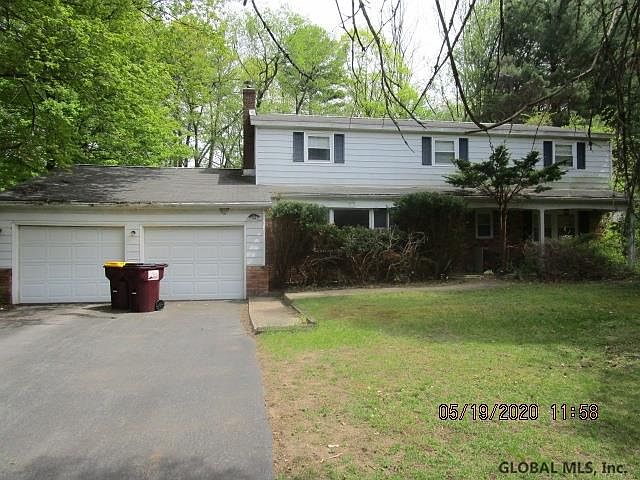 1st image of 181 Wood Dale Dr