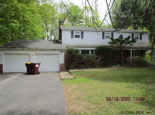 181 Wood Dale Dr, Ballston Lake, NY 12019