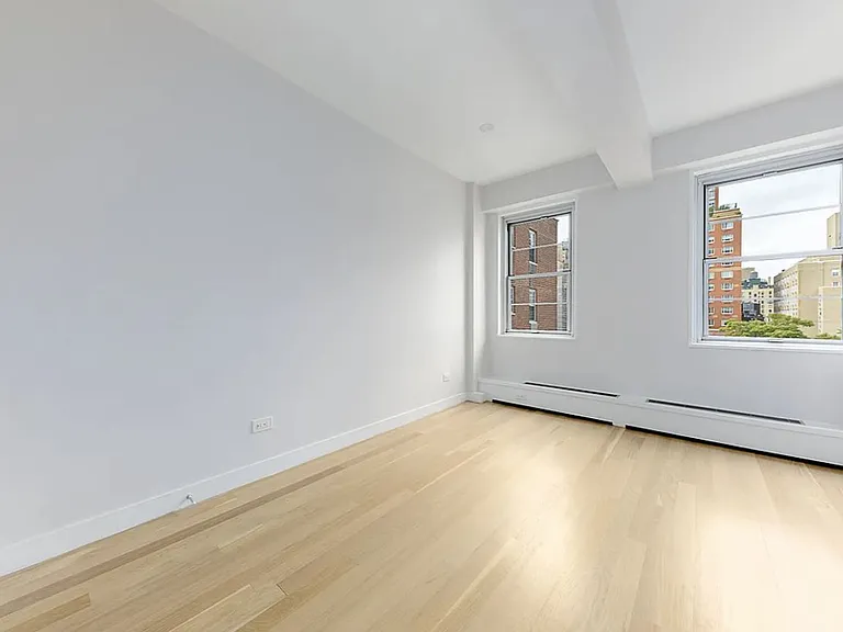 245 E 80th St #10BC — Photo 3