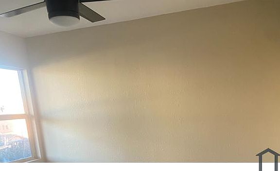3rd image of 1811 W 5th St APT 303