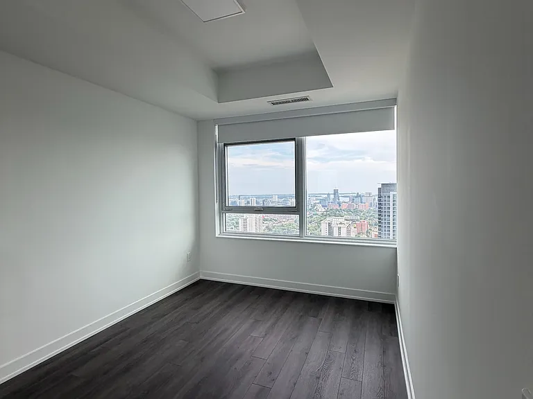 609 Sherbourne St #4401 — Photo 8