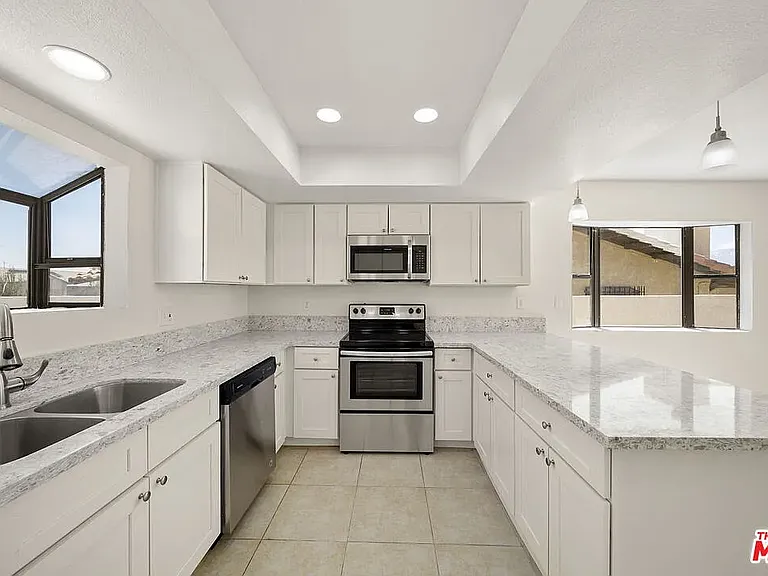 9861 Hoylake Rd — Photo 28