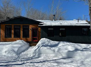 556 Valley Rd, Cumberland, NS B0M2A0