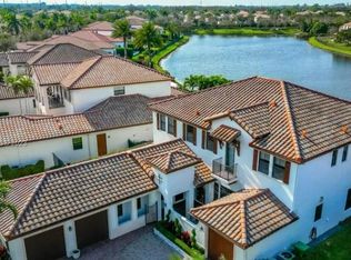 8297 NW 28th St, Cooper City, FL 33024