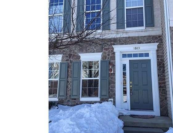2nd image of 1803 Darlington Ln