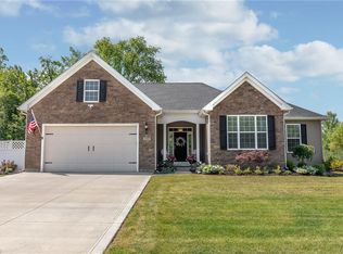 777 Sunset Dr, Madison, OH 44057