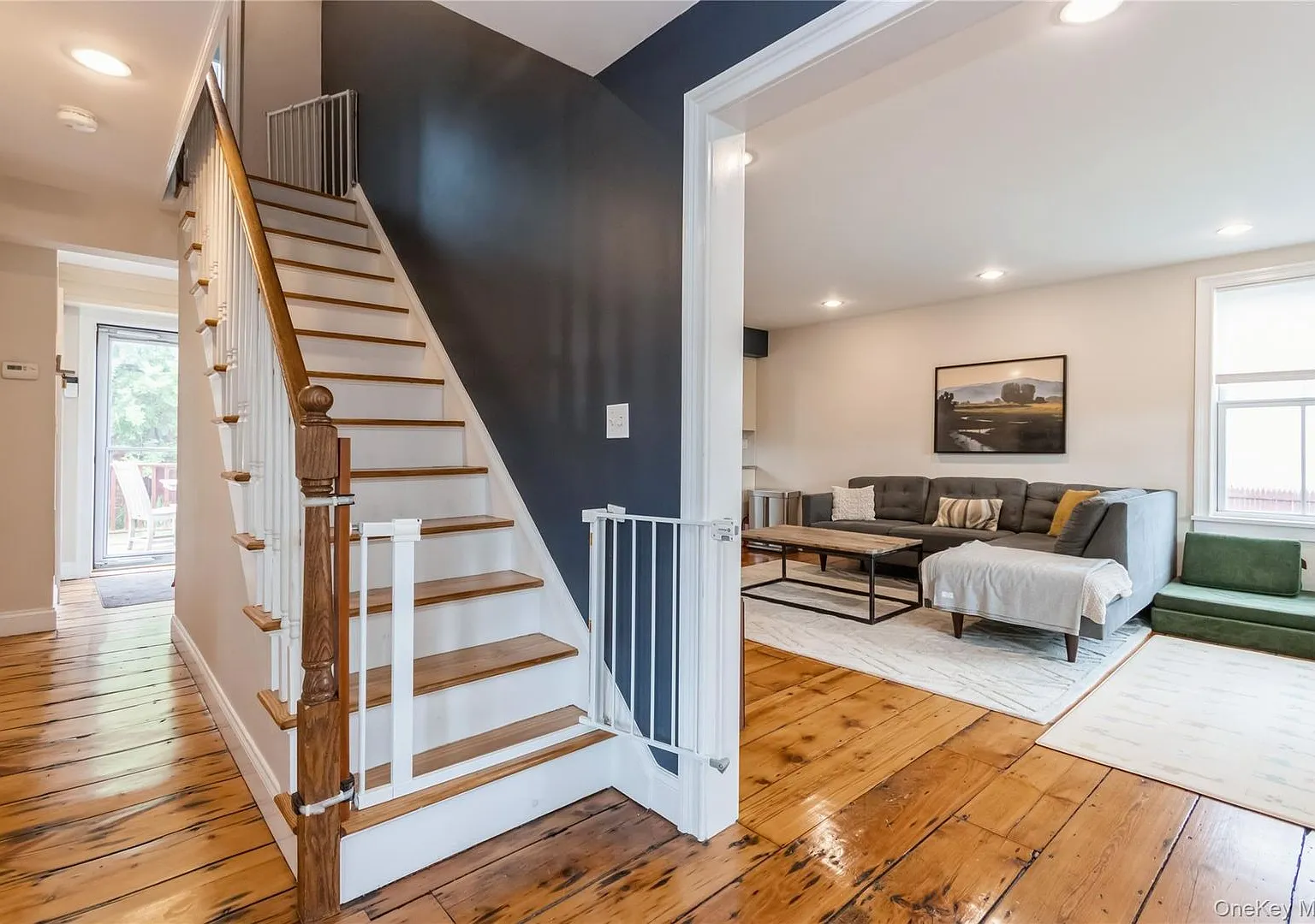 4 bed, 3.0 bath, 1872 sqft, $5,500 — Photo 3