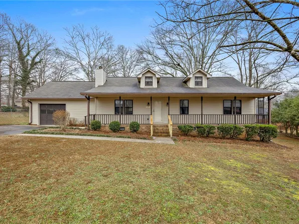 1406 Pioneer Dr, Anderson, SC 29621