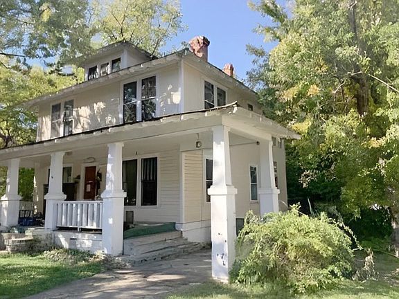 2nd image of 316 Irvin St