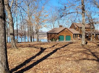 439 Peach Orchard Rd, Cape Fair, MO 65624