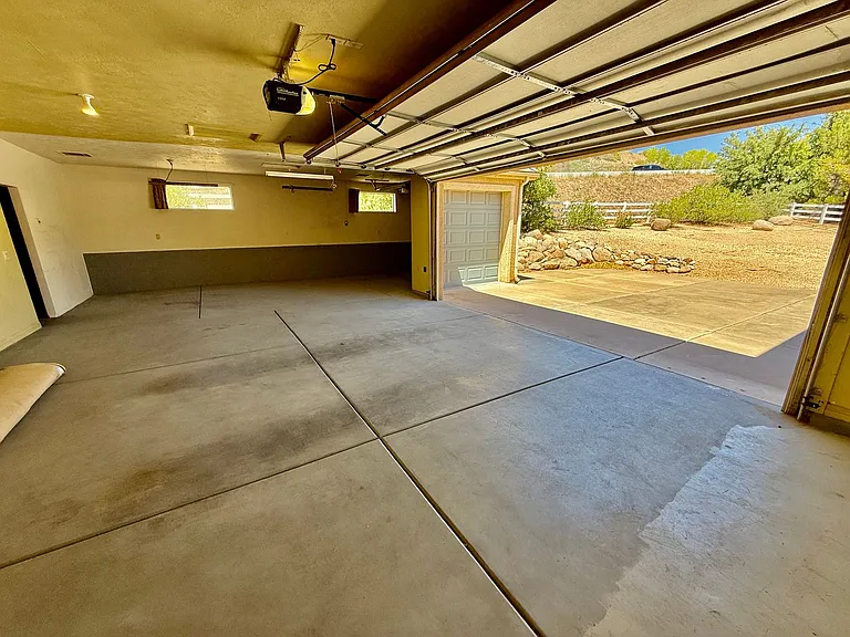 1425 S Staghorn St — Photo 31