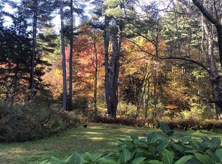 44 Long View Dr, Simsbury, CT 06070