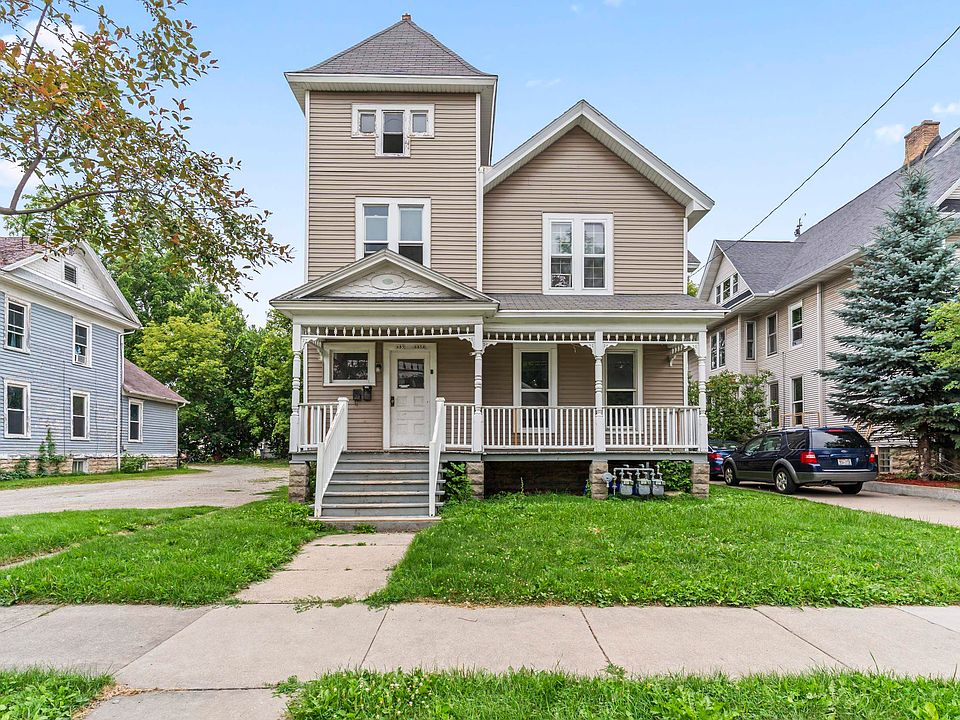 1st image of 685 Franklin St