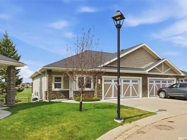 UNIT 105-542 Pringle CRESCENT, Saskatoon, SK S7T 0W9