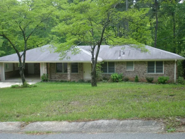 20 Hidden Ct, Atlanta, GA 30349