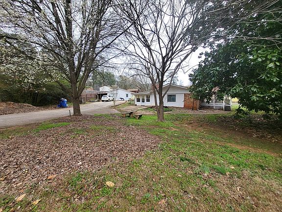 4th image of 3140 Hicks Rd SW