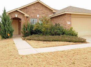9016 Navigation Dr, Fort Worth, TX 76179
