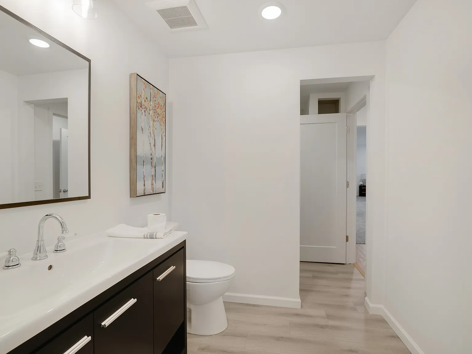 4 bed, 3530 sqft, $3,500 — Photo 3