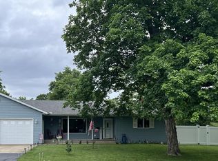 415 SW 5th Ave, Galva, IL 61434