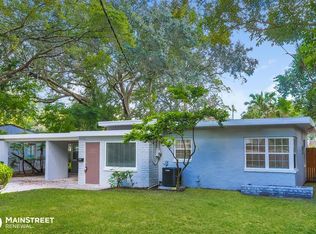 2542 Community Rd, Jacksonville, FL 32207